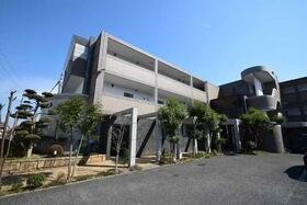 福岡県福岡市早良区次郎丸４丁目 3階建 築25年5ヶ月