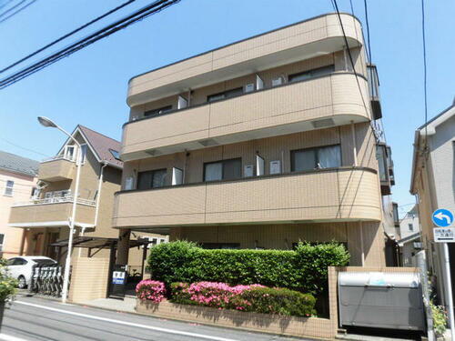 アルカディア武蔵野 3階建