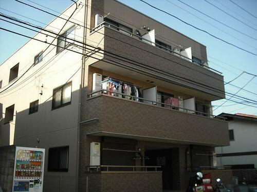 ラフォーレ・ミタ 3階建