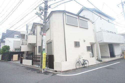 東京都世田谷区弦巻２丁目 2階建 築70年7ヶ月