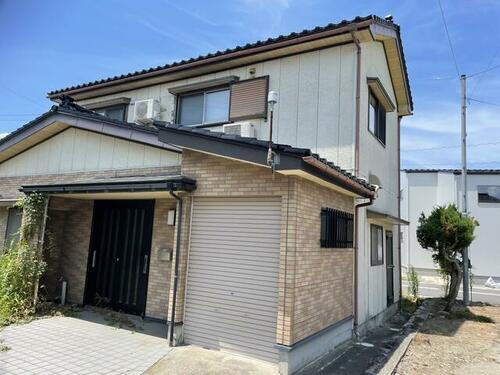 吉島貸家 2階建