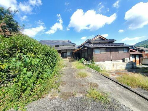岡山県浅口市鴨方町本庄 平屋建て