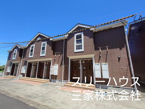 福岡県築上郡吉富町大字広津 2階建