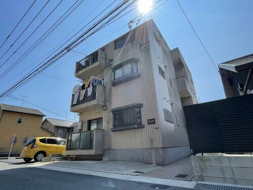 福岡県北九州市小倉北区熊本３丁目 3階建 築37年7ヶ月