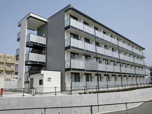 福岡県福岡市東区香椎駅東１丁目 4階建 築16年4ヶ月