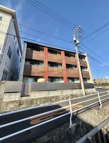 広島県福山市港町２丁目 築9年12ヶ月 3階建
