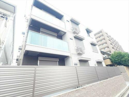 兵庫県神戸市東灘区御影中町４丁目 築4年7ヶ月 3階建