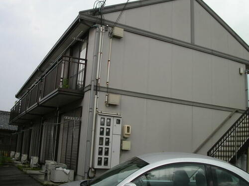 三重県三重郡菰野町大字宿野 2階建 築31年9ヶ月