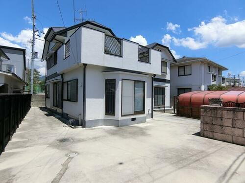 東温市見奈良二階建借家