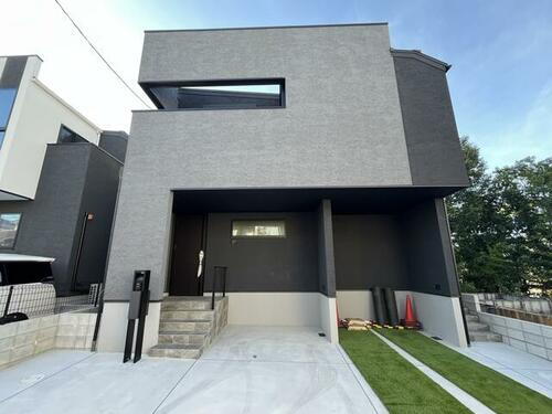 兵庫県宝塚市野上４丁目 2階建 築1年未満