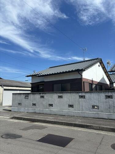 香川県坂出市久米町１丁目 平屋建て 築43年5ヶ月