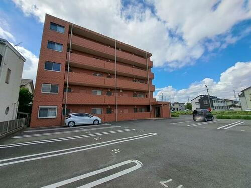 群馬県高崎市新保町 賃貸マンション