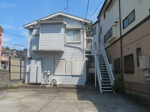 神奈川県横浜市磯子区馬場町 賃貸アパート