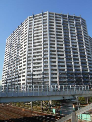 神奈川県横浜市西区西平沼町 賃貸マンション