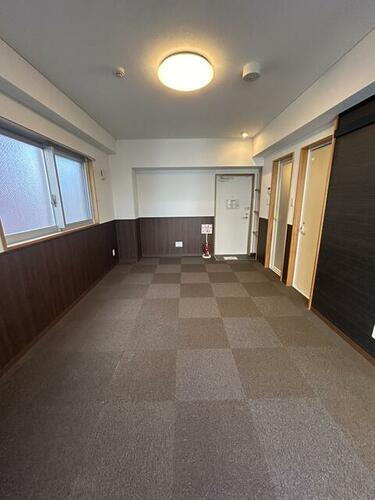 沖縄県那覇市銘苅２丁目 6階建 築8年3ヶ月