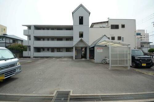 香川県高松市林町 3階建 築37年8ヶ月