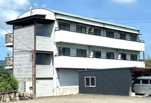 香川県三豊市豊中町上高野 賃貸マンション