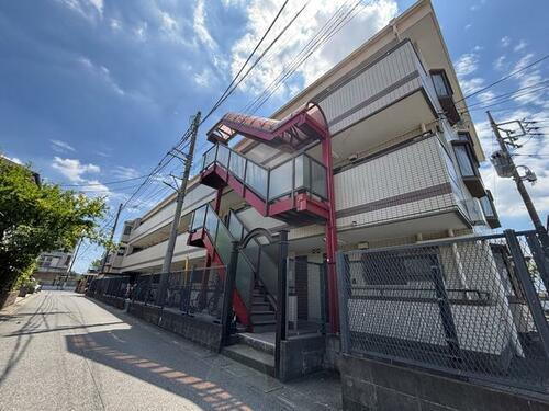 埼玉県草加市八幡町 築32年10ヶ月 3階建