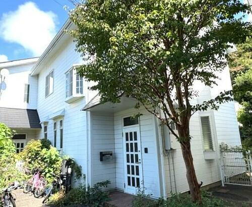 桜山２２５７タウンハウス