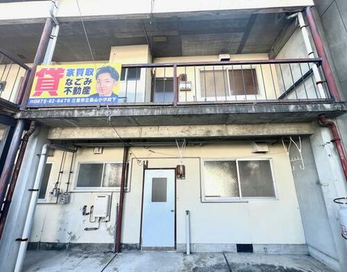 香川県三豊市豊中町上高野 賃貸マンション