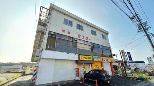 三重県名張市桔梗が丘５番町 築38年3ヶ月 3階建