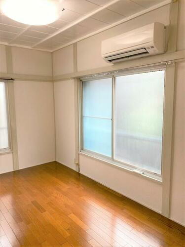 東京都新宿区北新宿３丁目 築55年7ヶ月 2階建