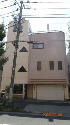 東京都足立区足立３丁目 築37年2ヶ月 3階建