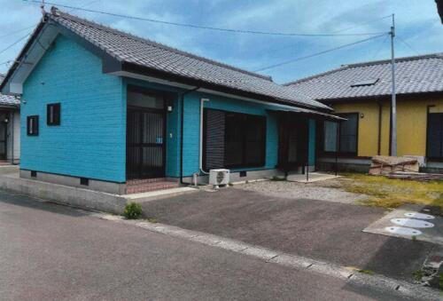 宮崎県都城市郡元４丁目 築23年10ヶ月 平屋建て