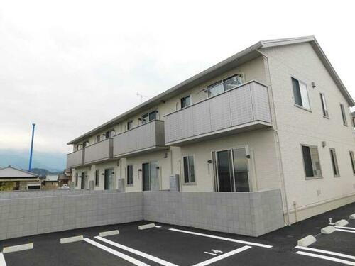 愛媛県新居浜市八幡１丁目 賃貸アパート