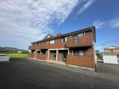 徳島県小松島市芝生町字内開 賃貸アパート