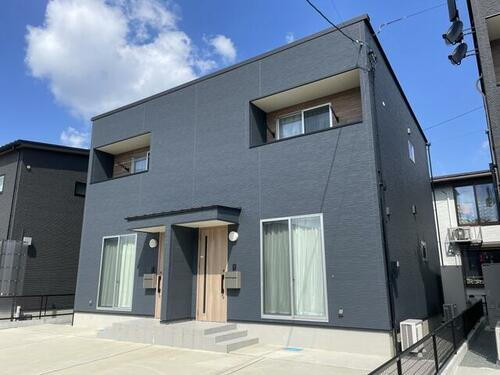 熊本県菊池郡大津町大字室 築1年9ヶ月 2階建