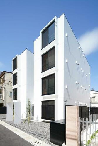 ＬＥＧＡＬＡＮＤ初台