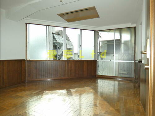 高知県高知市南はりまや町１丁目 6階建 築50年3ヶ月