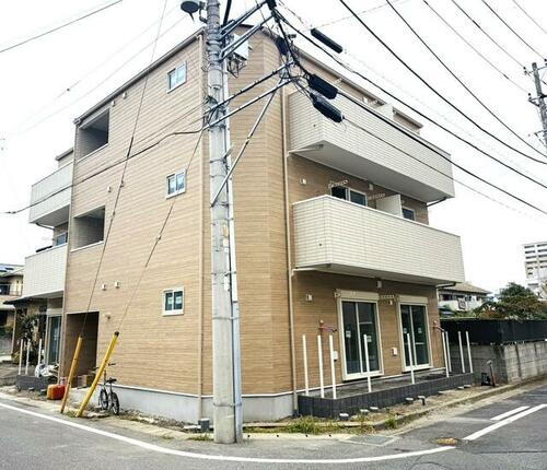 千葉県市原市五井中央西１丁目 3階建 