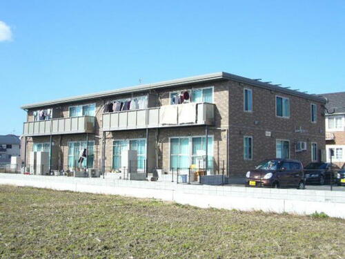 グランチェスタ鴨生田Ⅲ