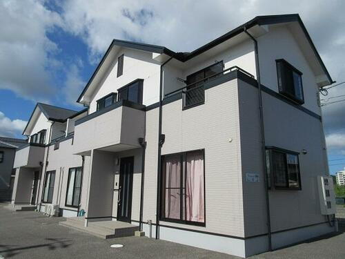 徳島県鳴門市撫養町弁財天字ハマ 2階建 築24年4ヶ月