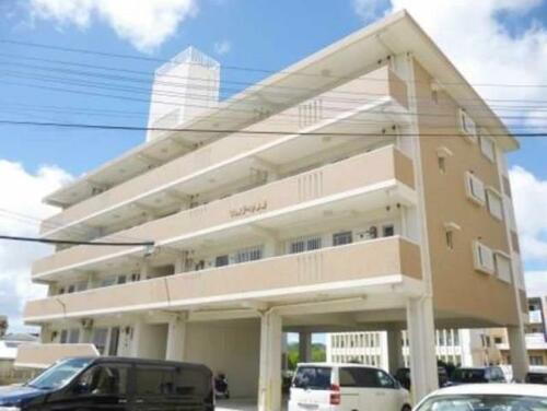 沖縄県那覇市字上間 賃貸マンション
