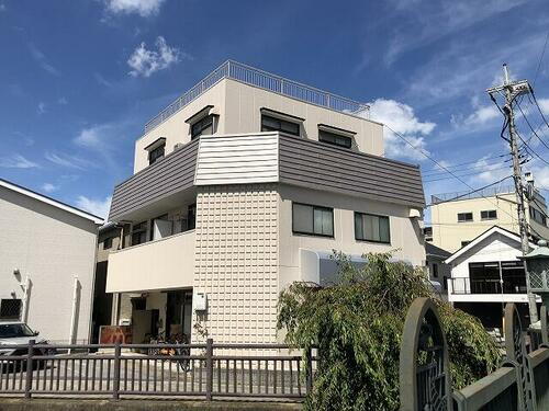 埼玉県草加市栄町１丁目 築38年11ヶ月 3階建