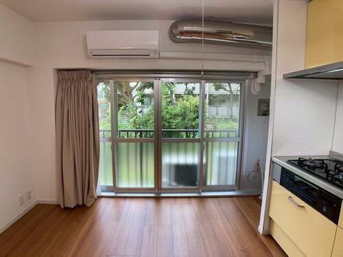 東京都渋谷区猿楽町 築68年7ヶ月 5階建