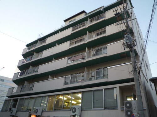 大阪府大阪市浪速区元町１丁目 7階建 築49年8ヶ月