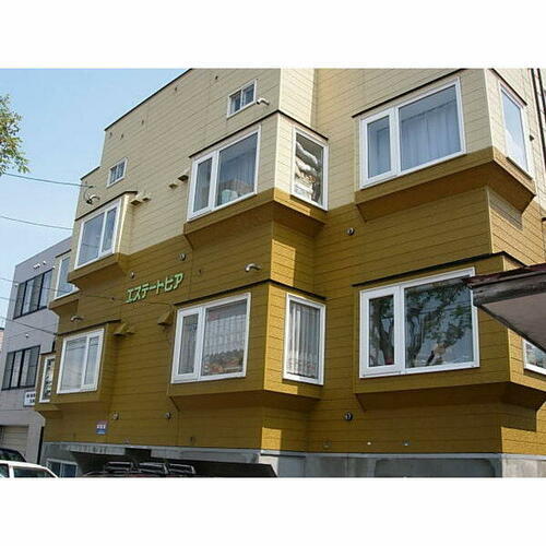 北海道札幌市白石区東札幌五条２丁目 2階建 築32年7ヶ月