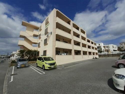 沖縄県中頭郡読谷村字喜名 賃貸マンション