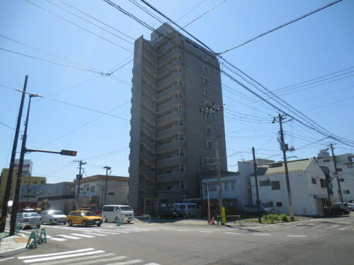 福島県福島市仲間町 13階建 築35年3ヶ月