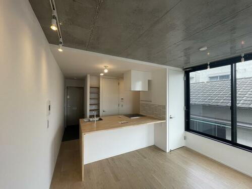 東京都豊島区巣鴨５丁目 賃貸マンション