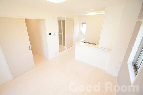 徳島県徳島市西須賀町東開 2階建 築10年8ヶ月