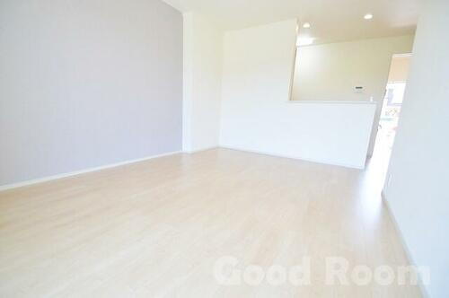 徳島県阿南市津乃峰町長浜 賃貸アパート