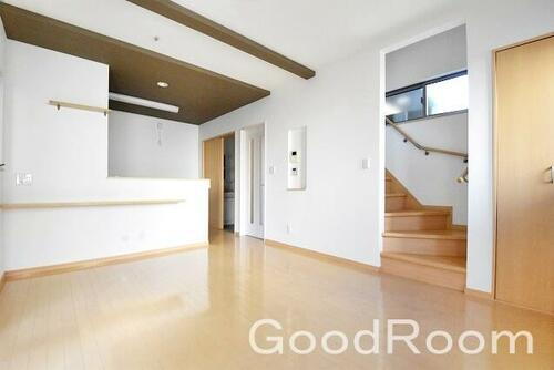 徳島県徳島市住吉１丁目 テラスハウス