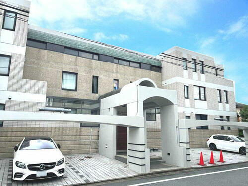 東京都中野区松が丘２丁目 賃貸マンション