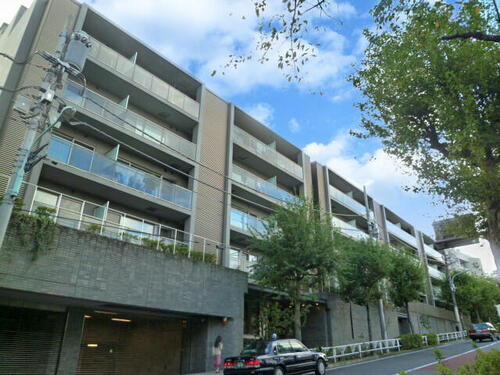 東京都渋谷区千駄ヶ谷１丁目 賃貸マンション