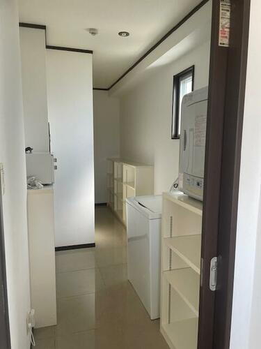 沖縄県国頭郡金武町字屋嘉 6階建 築16年7ヶ月